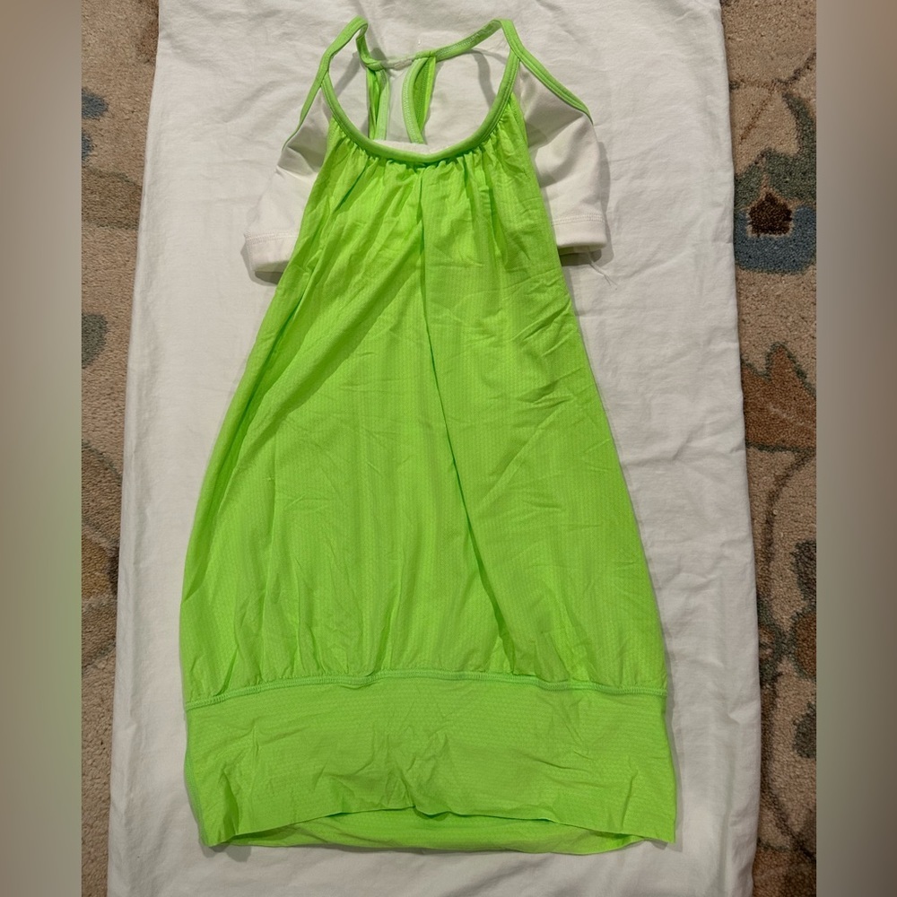 Lululemon tank top